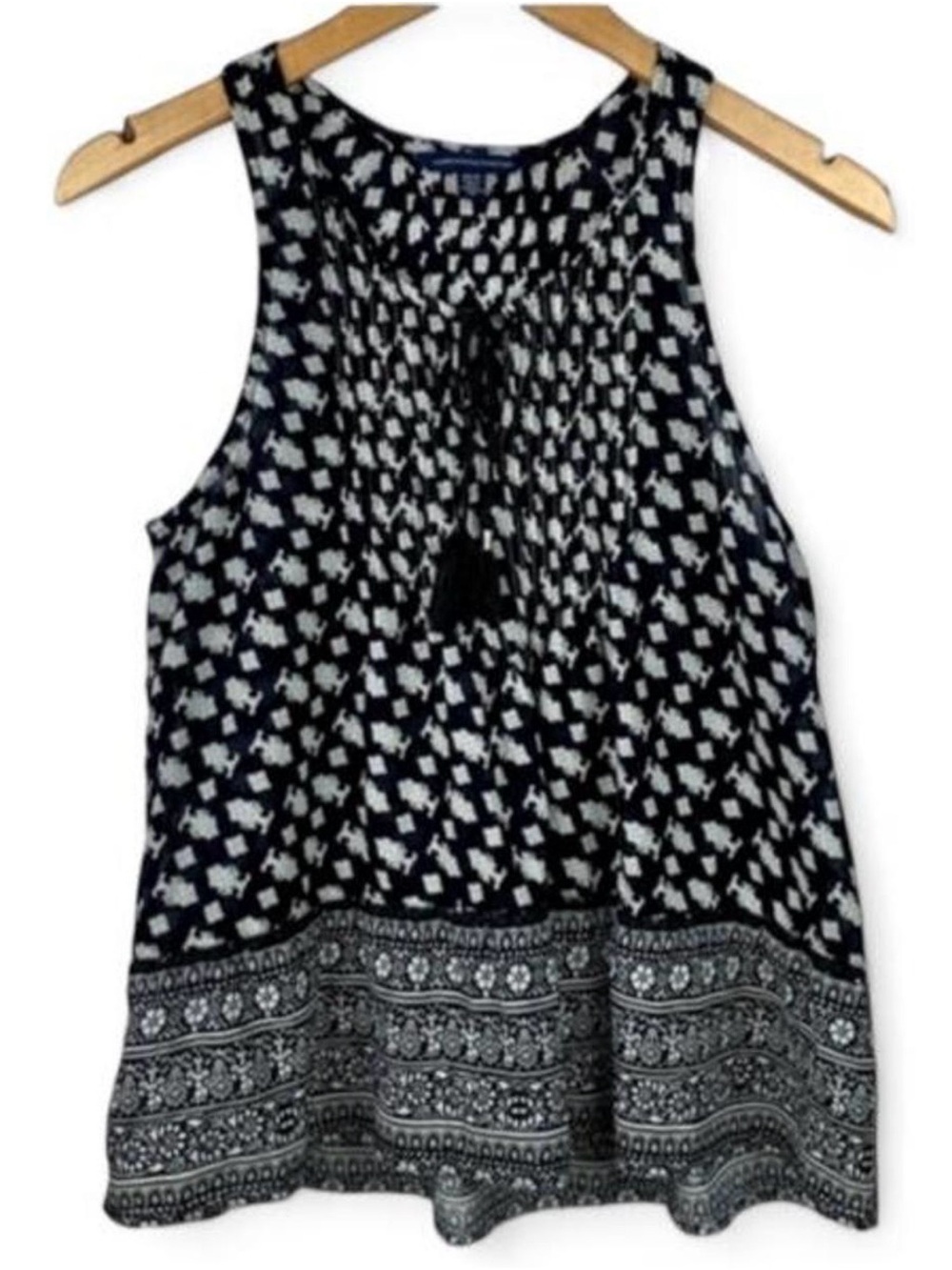 American Eagle Geometric Print Boho Tassel-Tie Sleeveless Flowy Tank | Black | S